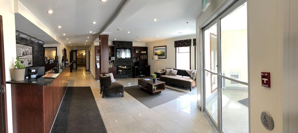 موتيل Super 8 By Wyndham Brandon Mb المظهر الخارجي الصورة